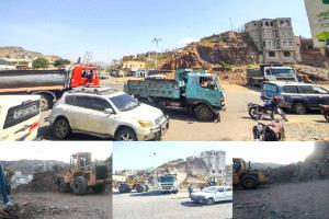 بتوجيهات مدير عام" القاهرة".. بدء أعمال إزالة مخلفات الأتربة وفتح الطريق في جولة الكهرباء