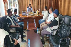مدير عام مديرية القطن يلتقي بإدارة منظمة صناع النهضة لمناقشة التدخلات الجديده للمنظمة بالمديرية