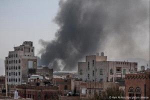 انفجار ضخم في مخزن أسلحة للحوثيين ببني حشيش يسفر عن مقتل 19 وإصابة نحو 40 آخرين