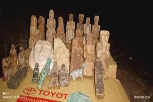عبر باب المندب.. محاولة تهريب آثار