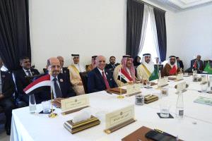 وزير الخارجية يشارك في اجتماع هيئة متابعة تنفيذ القرارات والالتزامات المعنية بالقمة العربية