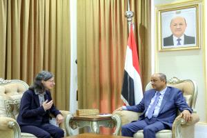 رئيس مجلس الوزراء يستقبل سفيرة الجمهورية الفرنسية