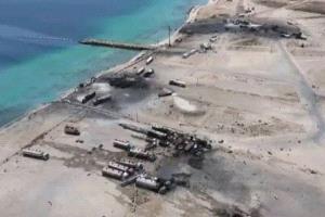 تحذير إسرائيلي من التواجد في موانئ الحديدة ورأس عيسى والصليف
