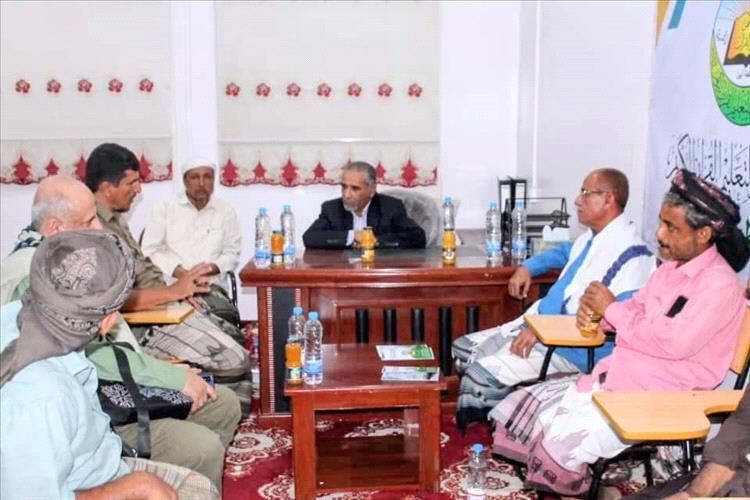 مدير عام الشؤون الاجتماعية بأبين يزور الجمعية الخيرية لتعليم القرآن الكريم ويطلع على سير العملية التعليمية