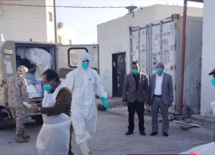 مأرب.. نيابة الاستئناف تقر دفن 15 جثة مجهولة الهوية بينها 3 أجانب بعد استيفاء الإجراءات القانونية