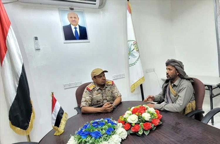 قائد المنطقة السادسة اللواء حنتف يلتقي وكيل أول محافظة الجوف الشيخ صالح السنتيل