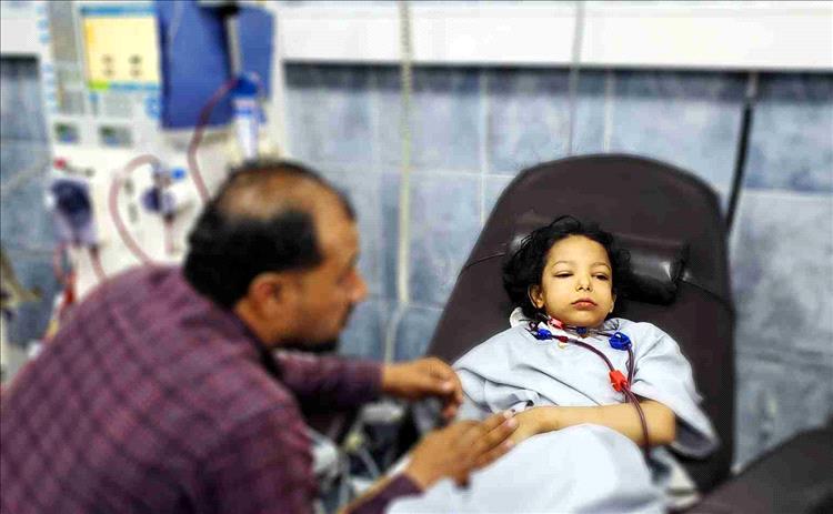 وئام.. طفلة تفقد حياتها بسبب خطأ طبي ووالدها يروي مأساة أيامها الأخيرة