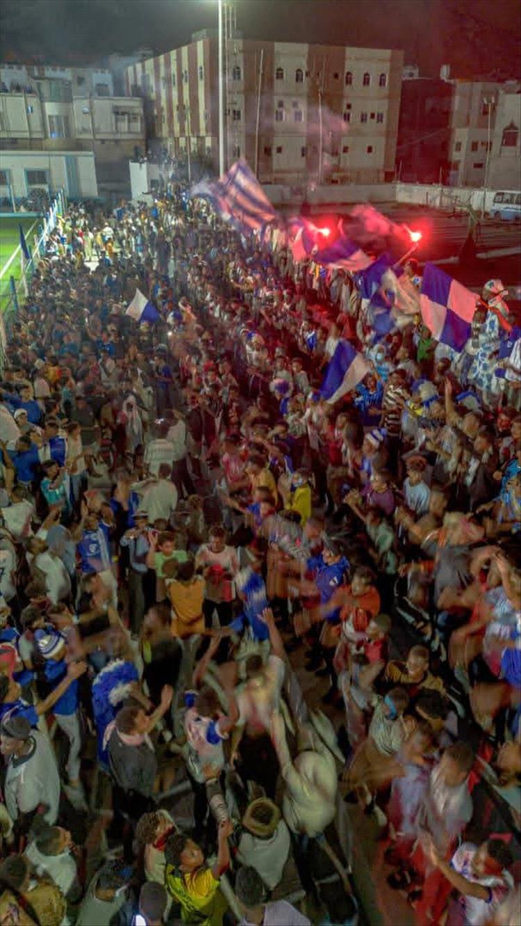 في احتفال جماهيري بالمكلا.. رابطة تضامن حضرموت وجماهيره تحتفي ببعثته بعد عودتها من الدور الأول للمشاركة الخليجية