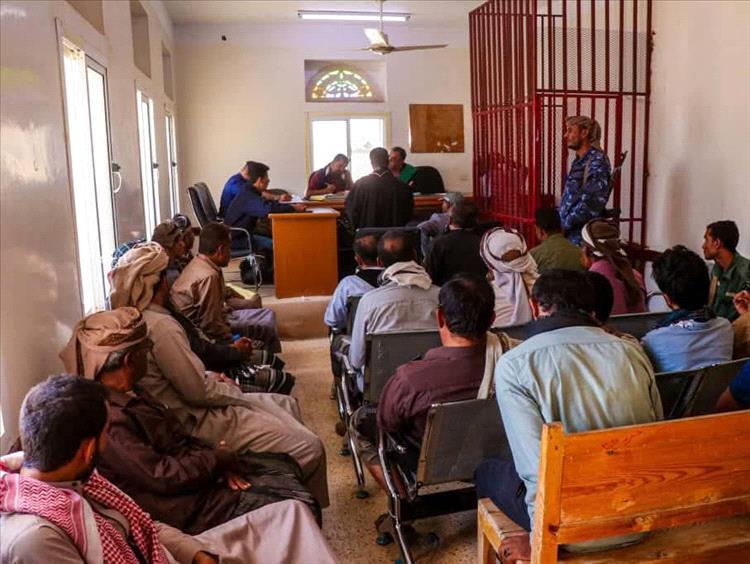 المحكمة العسكرية بشبوة تصدر حكمًا بالإعدام قصاصًا بحق جندي أدين بجريمة قتل