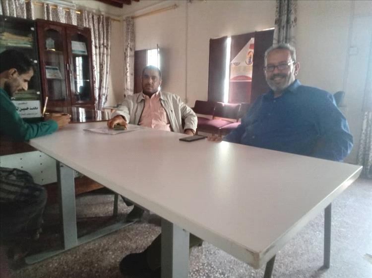 وكيل محافظة أبين لشؤون قطاع الخدمات يعقد اجتماعاً بقيادة مكتب الصحة لمناقشة خطة العمل القادمة