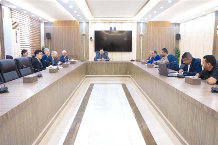 الوزير السقطري يبحث مع وفد البنك الدولي تنفيذ عدد من المشاريع التنموية