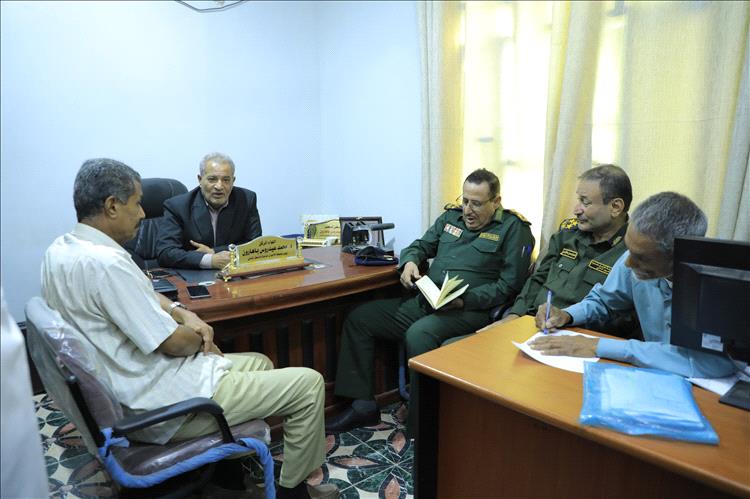 لجنة من وزارة الداخلية تتفقد مصلحة الأحوال المدنية بعدن لتعزيز الشفافية وتحسين الخدمات
