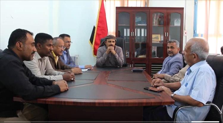 محافظ حضرموت يترأس اجتماعًا خدميًا وأمنيًا لمناقشة الأوضاع العامة في المحافظة