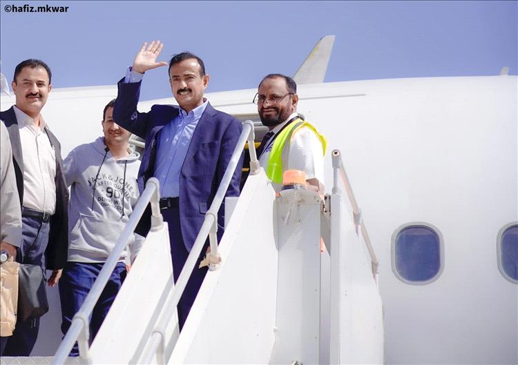 إشادات واسعة بجهود محافظ شبوة عوض بن الوزير العولقي