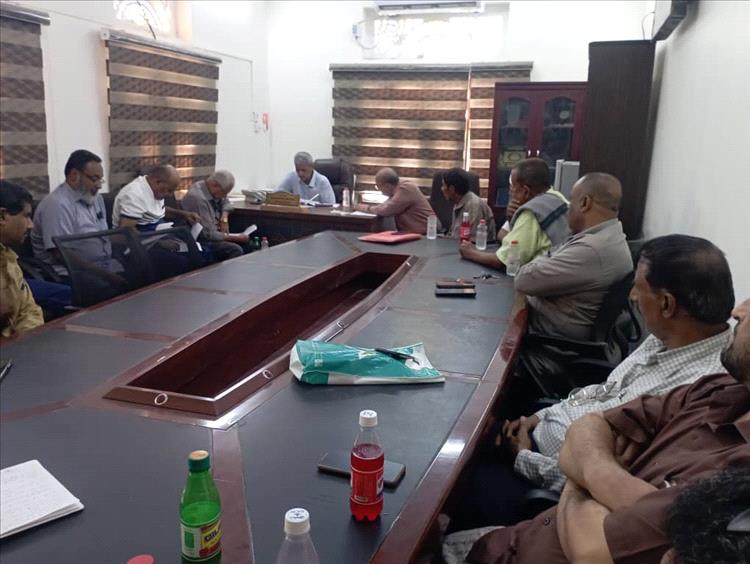 التركي يترأس اجتماعا لإطلاق خطط التنمية الزراعية في مديرية تبن