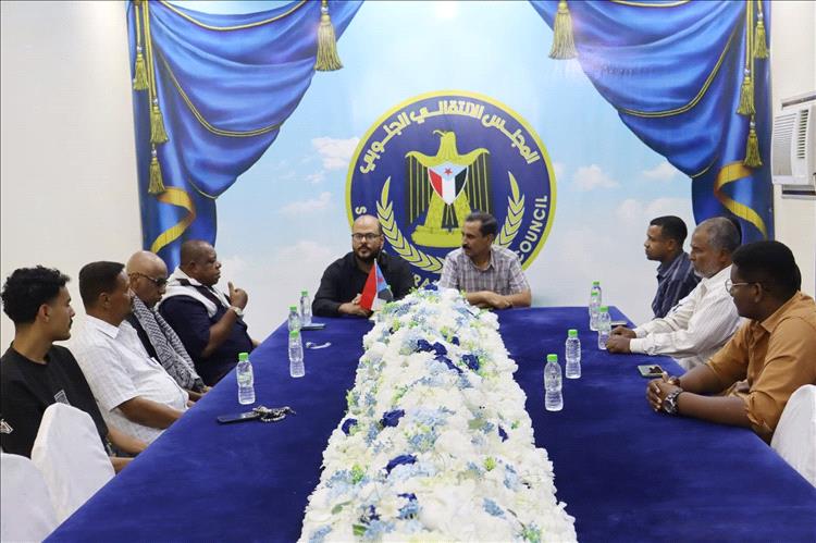 انتقالي حضرموت يؤكد اهتمامه بدعم النشاط الرياضي ويشيد بدور اتحاد كرة القدم بساحل حضرموت