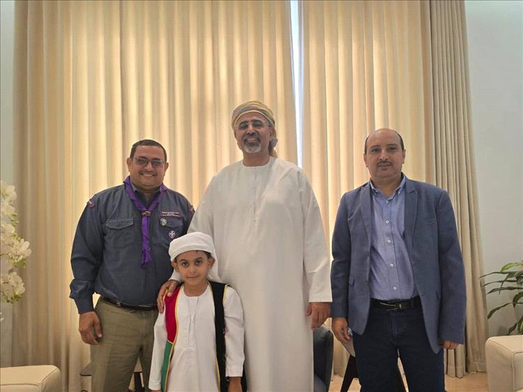 اللواء الزُبيدي يستقبل المفوّض العام لجمعية الكشافة والمرشدات