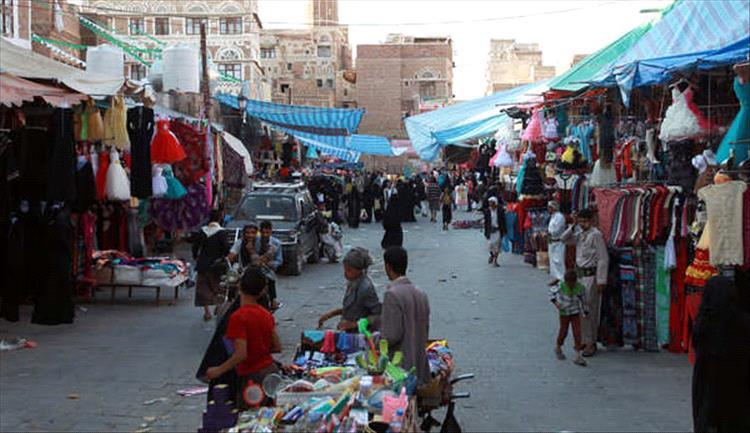 جماعة الحوثي تخنق الحركة التجارية في صنعاء بسبب الجبايات
