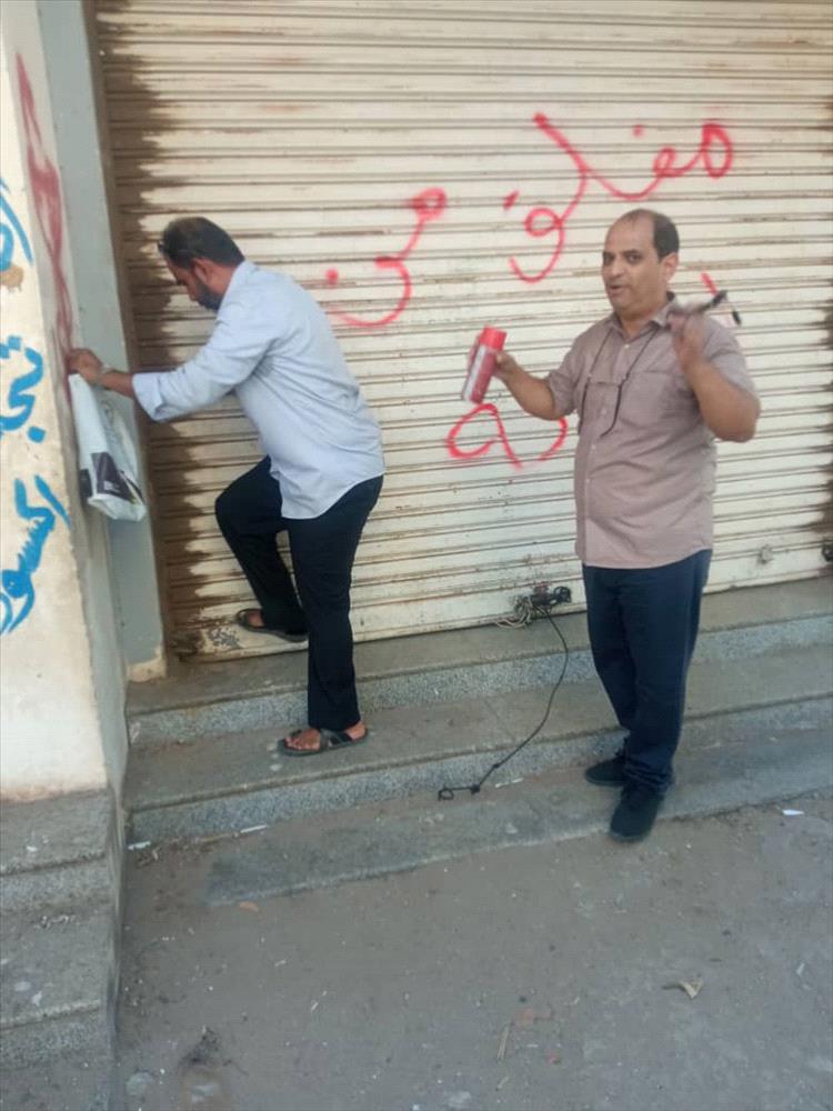 مدير الصيدلة بعدن يؤكد مواصلة العمل الرقابي للصيدليات لضمان حقوق المواطنين