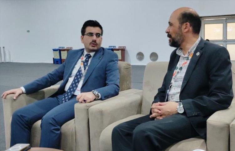 نائب وزير المياه والبيئة يبحث مع مسؤول أردني تعزيز التعاون في المجال البيئي