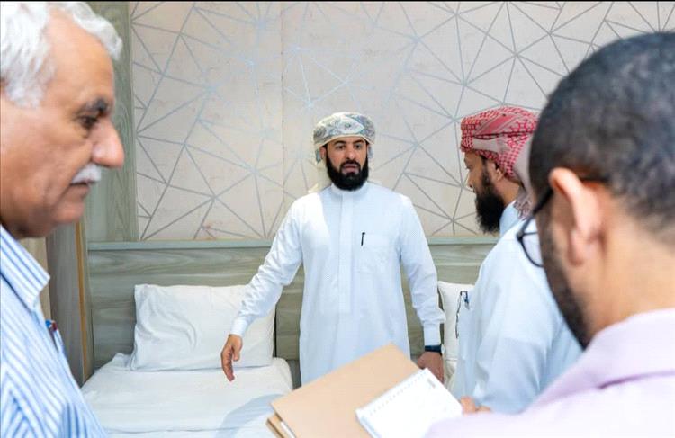 لجنة المساكن بوزارة الأوقاف والإرشاد تجري جولة ميدانية لتفقد أبراج حجاج اليمن بمكة المكرمة