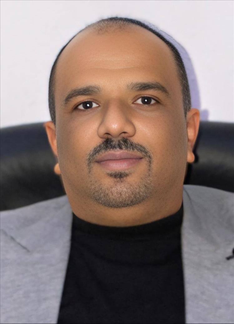 مكيش يهنئ جياب أحمد بتكليفه مديرًا عامًا للإعلام والاتصال بالهيئة العامة للطيران المدني