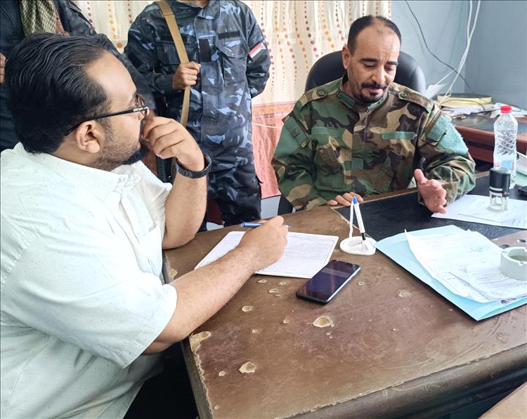 الناشط خالد القعشمي يلتقي مدير شرطة الممدارة العقيد جلال الصبيحي