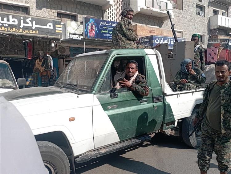 حملة واسعة لرفع العشوائيات وتنظيم أسواق زنجبار بدعم السلطة المحلية والحزام الأمني زنجبار