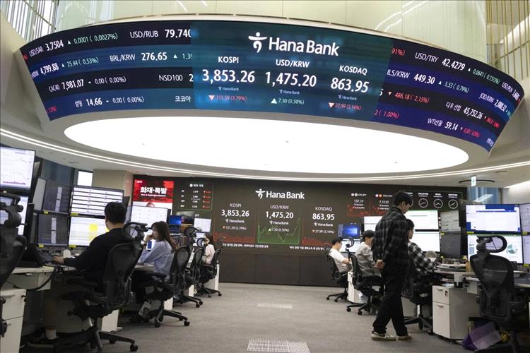 الأسواق الآسيوية ترتفع بدعم من توقعات خفض الفائدة الأميركية