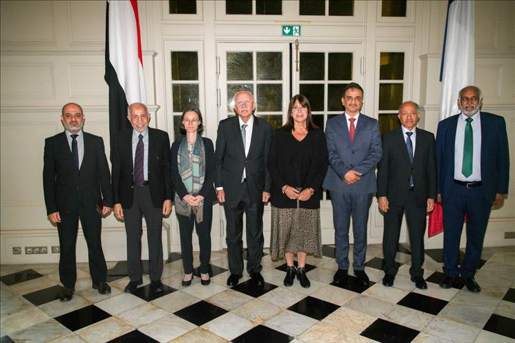 افتتاح استثنائي في مرسيليا يعيد إحياء العلاقات بين عدن وفرنسا… والسفيرة الفرنسية تشيد بالتراث اليمني
