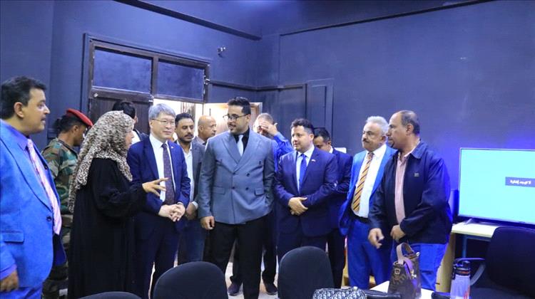 سفير كوريا الجنوبية يزور المعهد التقني الصناعي بالمعلا ويطلاع على برامج التدريب المهني