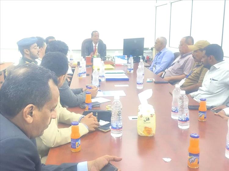 "صحة الموانئ" و "الصحة العالمية" تُطلقان تقييماً مشتركاً بمطار الريان لرفع الجاهزية ضد وباء ماربورغ