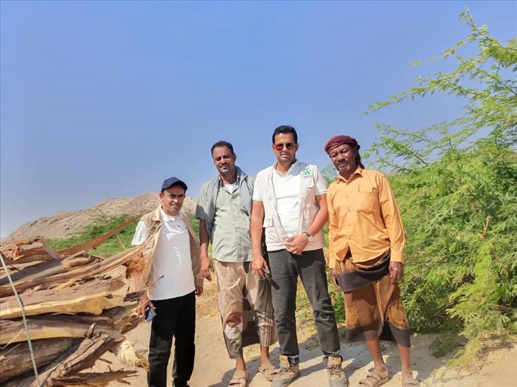 فريق هندسي يقوم بزيارة بروم ميفع لتعرف على الاحتياج المطلوب لتحسين القطاع الزراعي