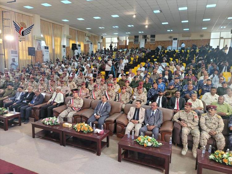 سيئون تحتفي بأعياد الثورة اليمنية المجيدة بحفل فني وخطابي