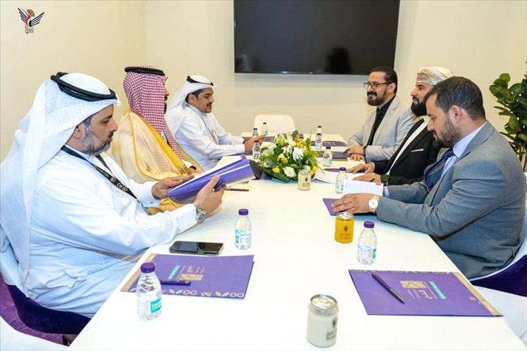 الرباش يبحث مع وكيل وزارة الحج والعمرة السعودي خفض الكوتا وزيادة الطاقة الاستيعابية للمعتمرين اليمنيين