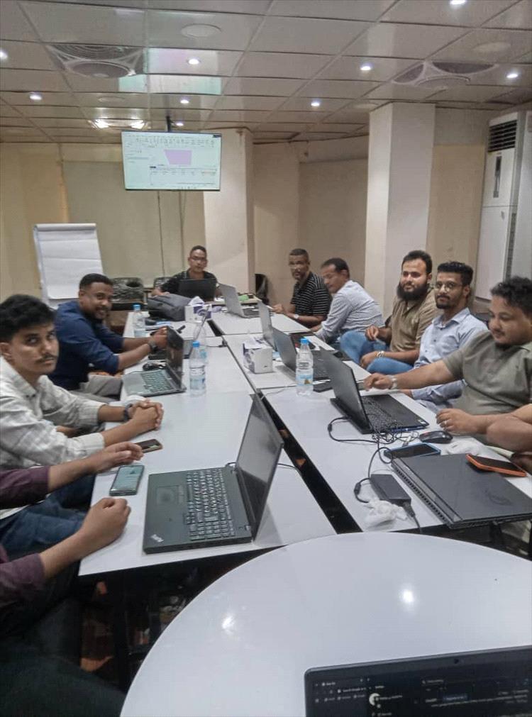 دورة تدريبية في نظم المعلومات الجغرافيه المتقدمة