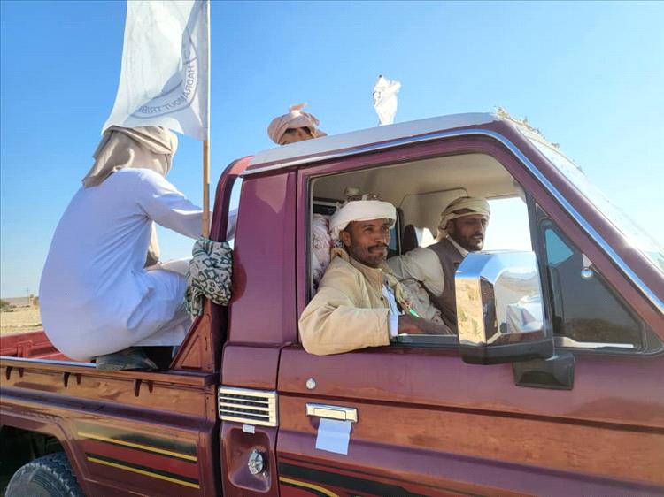 قبيلة آل كثير وآل جابر  تشارك حلف قبائل حضرموت في اللقاء الاستثنائي