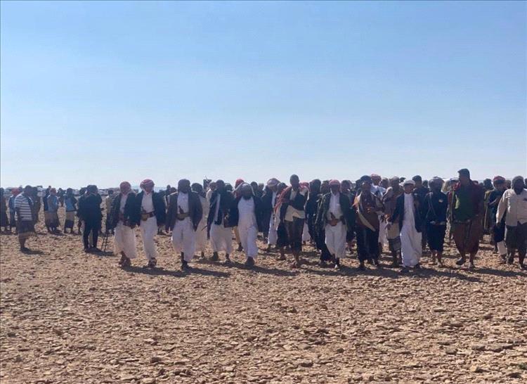 اجتماع قبلي واسع في رأس حويرة يعلن عزل بن حبريش من رئاسة حلف قبائل حضرموت والأخير يعلن رفضه لهذه التحركات