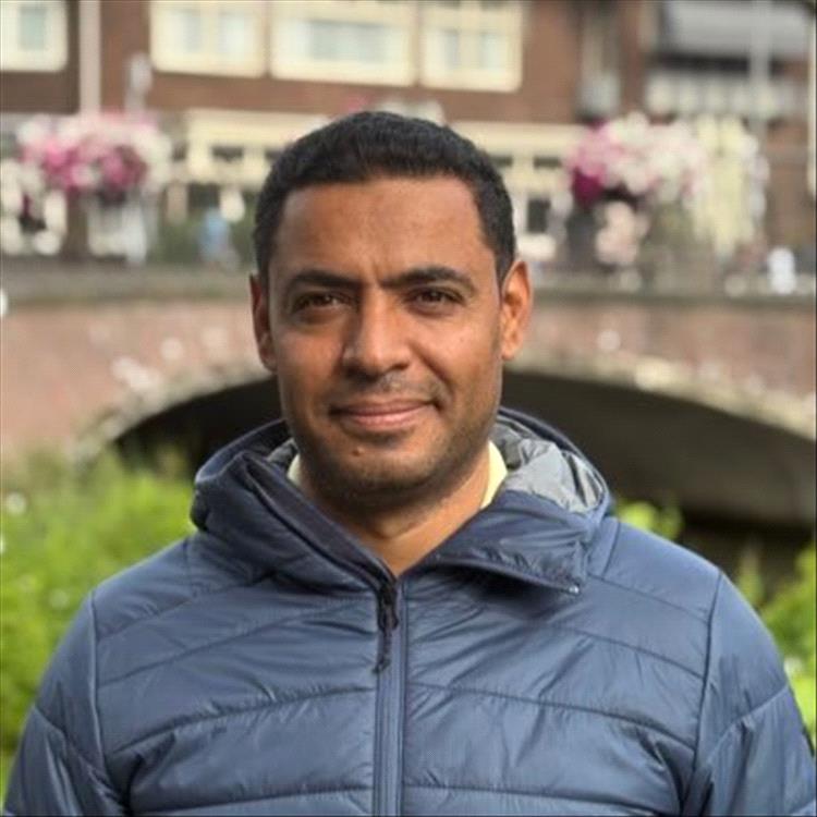 مصطفى ناجي: الحركة الإسلامية اليمنية أعادت تعريف الجمهورية وفق منظور إسلاموي