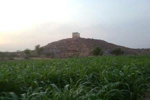 انفجار غامض يهز الوضيع فجراً.. ومصادر تكشف ما حدث