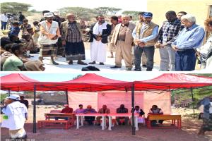 تدشين توزيع 600 رأس ماعز للمستفيدين من مشروع "سبل العيش والقدرة على الصمود" بالمخا