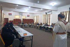 مكتب التربية بمأرب يدشن دورة تدريبية لمشرفي الأنشطة المدرسية