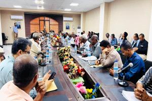 اجتماع استثنائي لتنفيذي لحج يقر حزمة من القرارات لتعزيز الأداء المؤسسي والإصلاح المالي والإداري