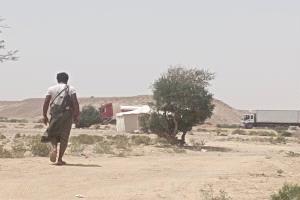 المنطقة العسكرية الثانية تكشف ملابسات اعتراض قواطر وقود في مديرية رَسب وتؤكد ملاحقة المتورطين