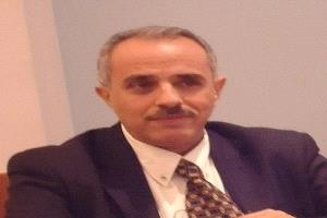 المحلل السياسي عبدالناصر المودع: الانتماء الحزبي في اليمن يصادر العقل ويحوّل الأتباع إلى “كبشٍ مطيع”