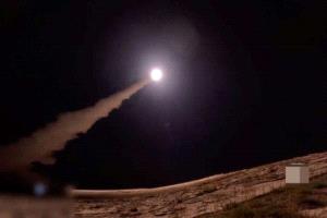 صحيفة بريطانية: الحو_ثيون أصبحوا أكثر استقلالية ويمتلكون قدرة على تحسين الصواريخ