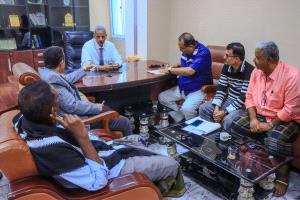 محافظ لحج يناقش مع الإعلام والثقافة والسياحة استعدادات مهرجان 30 نوفمبر