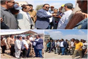 مدير عام شركة النفط بعدن يتفقد منشأة البريقة ويقدّم دعماً لخدمات الموظفين