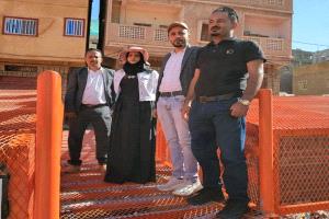 وكيلة محافظة تعز تتسلم مشروع تشبيك سائلة وادي المدام