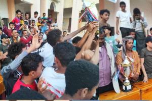 الصمود يتغلب على نجوم الزمن الجميل بخماسية ويظفر بكأس فقيد الحركة الرياضية الشهيد نصر ماطر